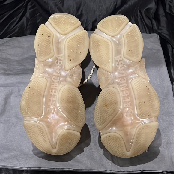 Balenciaga Triple S Sneaker eggshell women’s size 5 in good condition. - Picture 3 of 8